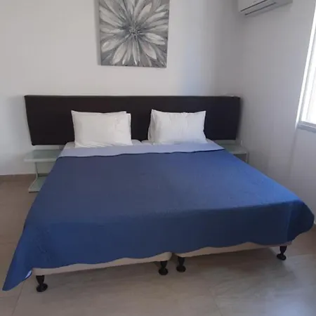 Apartment P L Panagiotis Larnaca