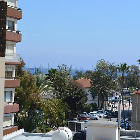 Apartment P L Panagiotis