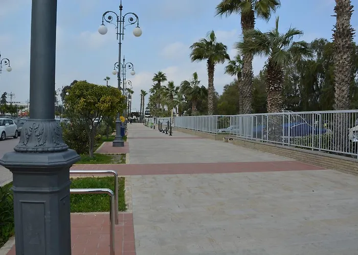 P L Panagiotis Lejlighed *