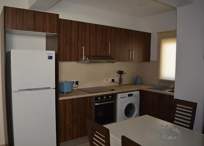 P L Panagiotis Lejlighed Larnaca